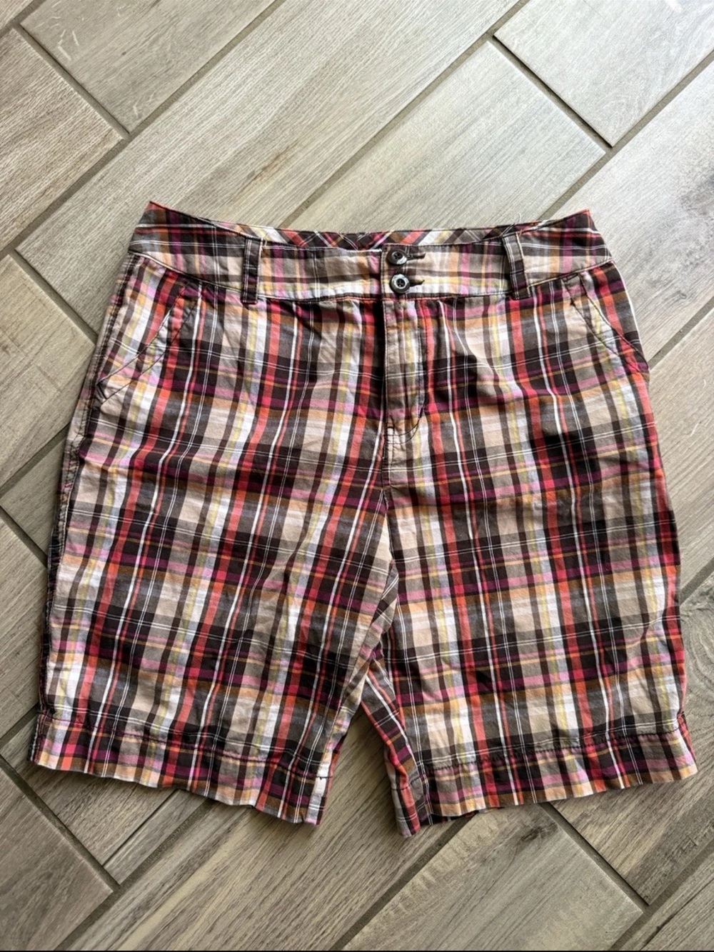 CATO Women’s Colorful Plaid Long Shorts 10